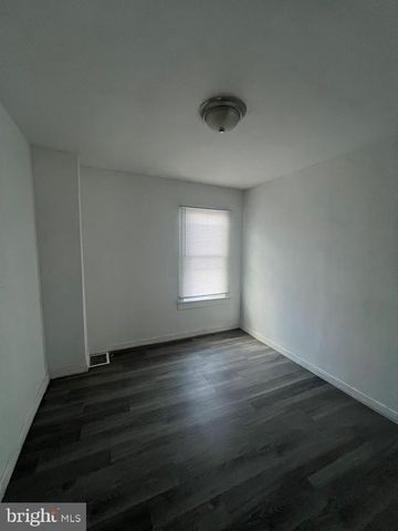 1040 BIRCH ST, Reading, PA 19604