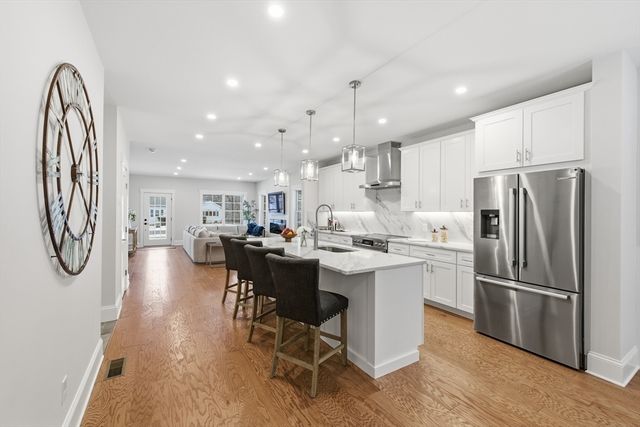 18 Evergreen Rd, Needham, MA 02494