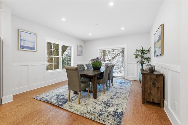 18 Evergreen Rd, Needham, MA 02494