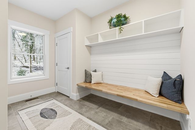 18 Evergreen Rd, Needham, MA 02494