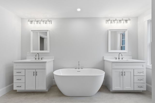 18 Evergreen Rd, Needham, MA 02494