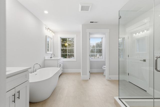 18 Evergreen Rd, Needham, MA 02494