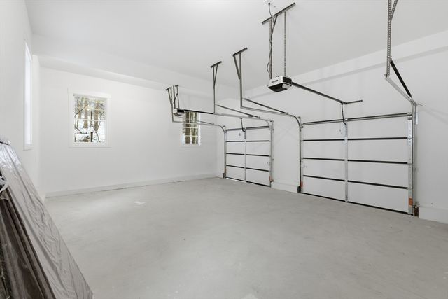 18 Evergreen Rd, Needham, MA 02494