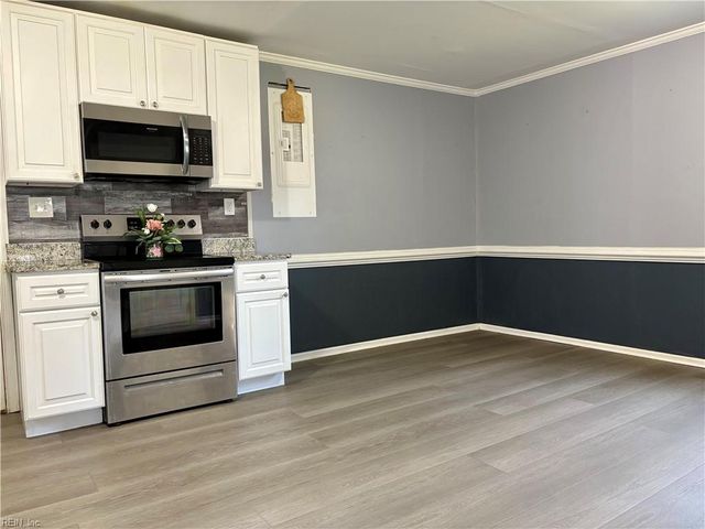 904 N Mallory ST, Hampton, VA 23663