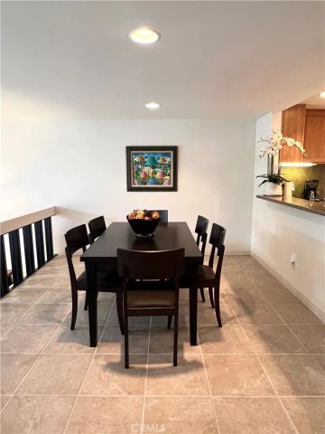 2508 Navarra 414, Carlsbad, CA 92009