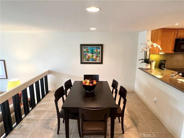 2508 Navarra 414, Carlsbad, CA 92009