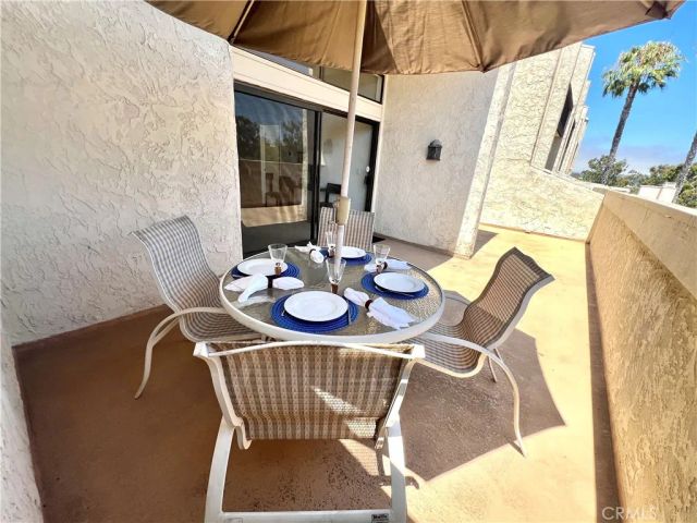 2508 Navarra 414, Carlsbad, CA 92009