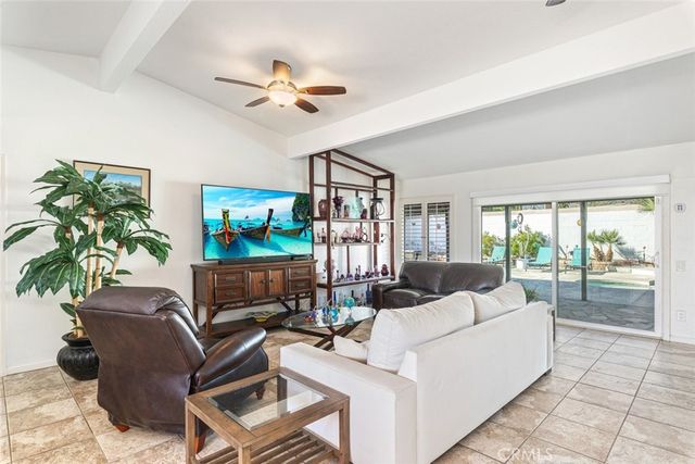 2333 N San Clemente, Palm Springs, CA 92262