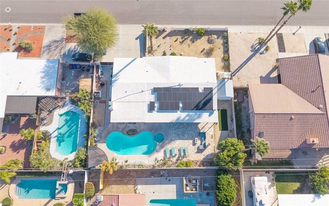 2333 N San Clemente, Palm Springs, CA 92262