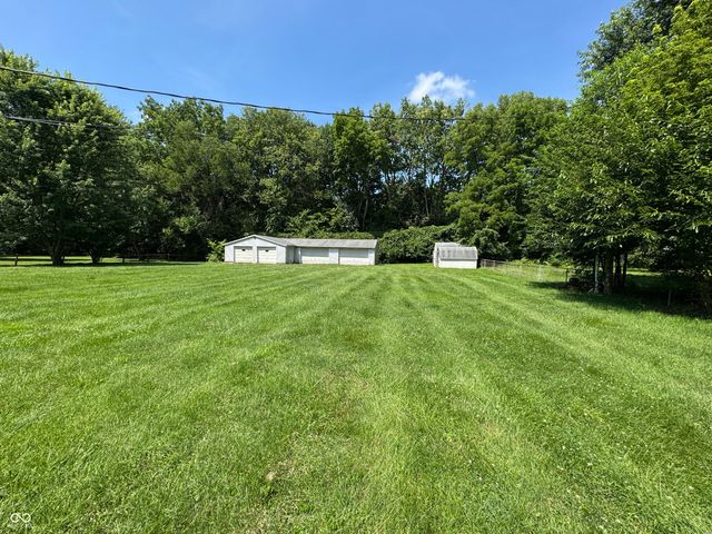 8632 El Rico Drive, Indianapolis, IN 46240