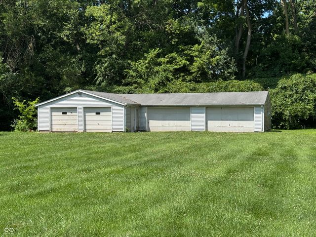 8632 El Rico Drive, Indianapolis, IN 46240