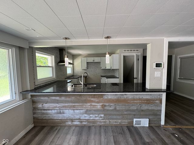 8632 El Rico Drive, Indianapolis, IN 46240
