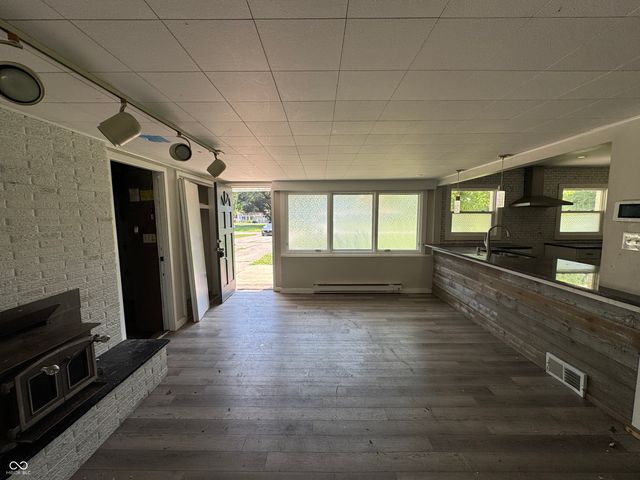 8632 El Rico Drive, Indianapolis, IN 46240