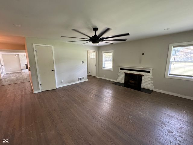 8632 El Rico Drive, Indianapolis, IN 46240