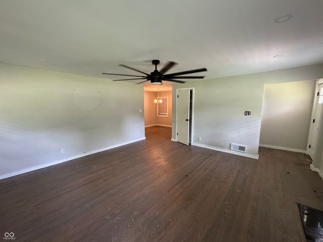 8632 El Rico Drive, Indianapolis, IN 46240