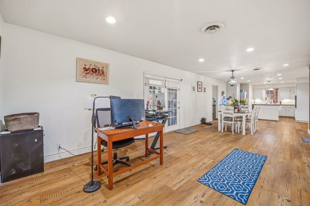 1310 N Cleveland Avenue, Stephenville, TX 76401