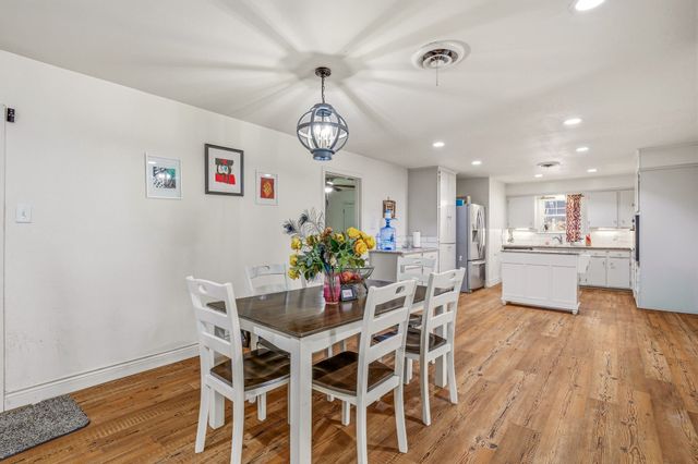 1310 N Cleveland Avenue, Stephenville, TX 76401