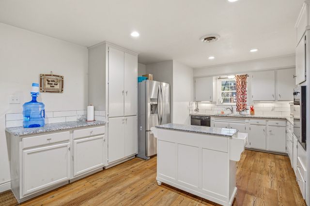 1310 N Cleveland Avenue, Stephenville, TX 76401