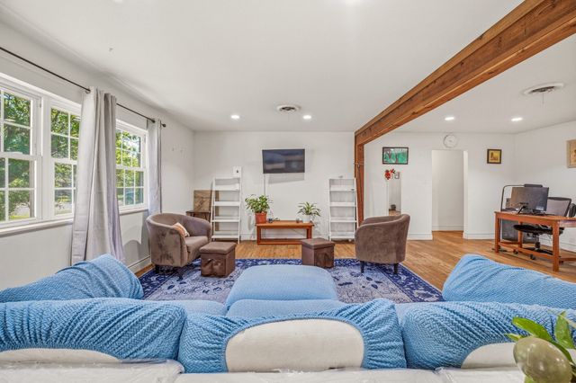 1310 N Cleveland Avenue, Stephenville, TX 76401