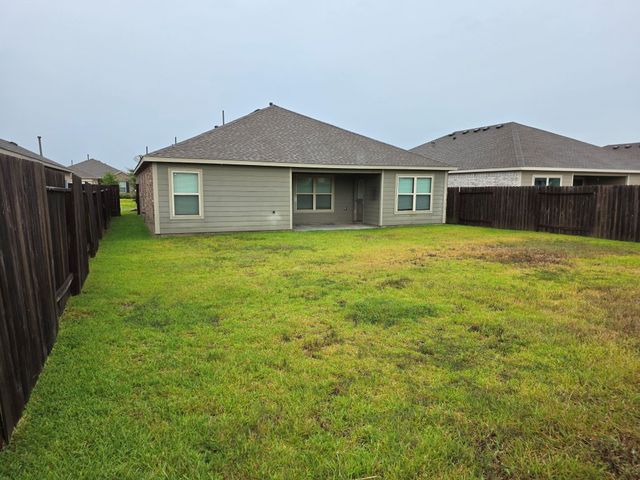 20714 Southern Woods Drive, New Caney, TX 77357