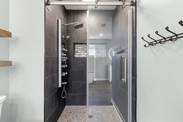 6794 RANER CREEK DR, Bartlett, TN 38002