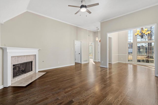 6794 RANER CREEK DR, Bartlett, TN 38002