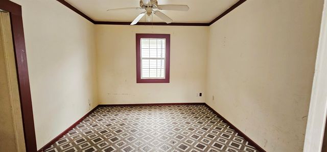 918 Caroline St, Thibodaux, LA 70301