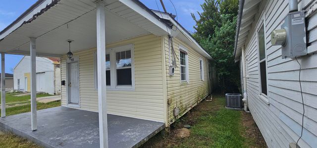 918 Caroline St, Thibodaux, LA 70301