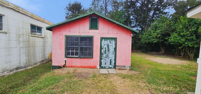 918 Caroline St, Thibodaux, LA 70301