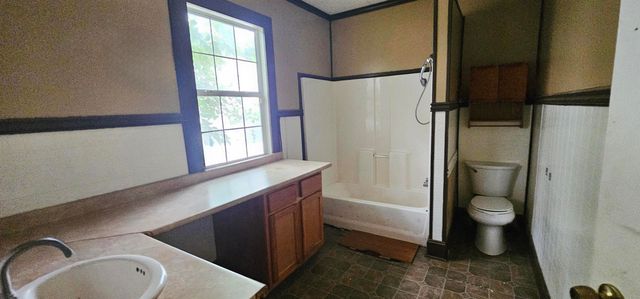 918 Caroline St, Thibodaux, LA 70301