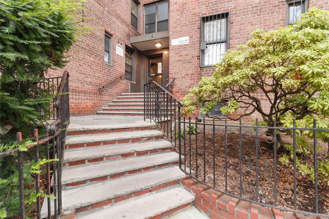 37-56 87th Street 5D, Jackson Heights, NY 11372
