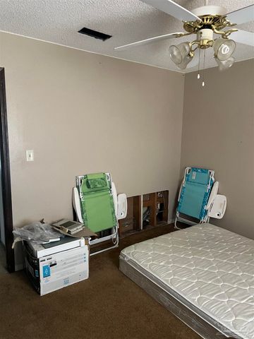 8130 Stonebrook Dr, Pensacola, FL 32514