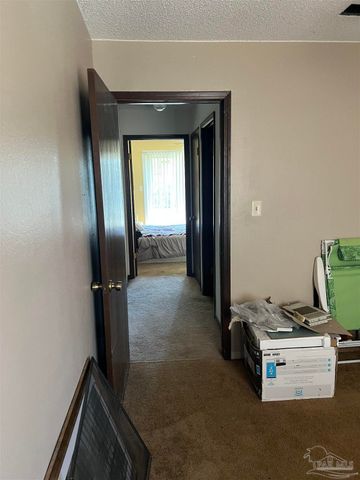 8130 Stonebrook Dr, Pensacola, FL 32514