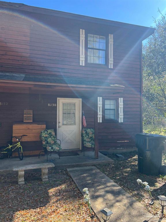8130 Stonebrook Dr, Pensacola, FL 32514