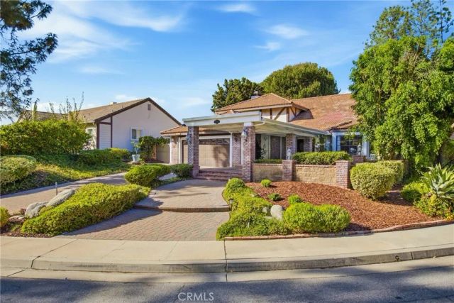 5925 E Settler Court, Anaheim, CA 92807