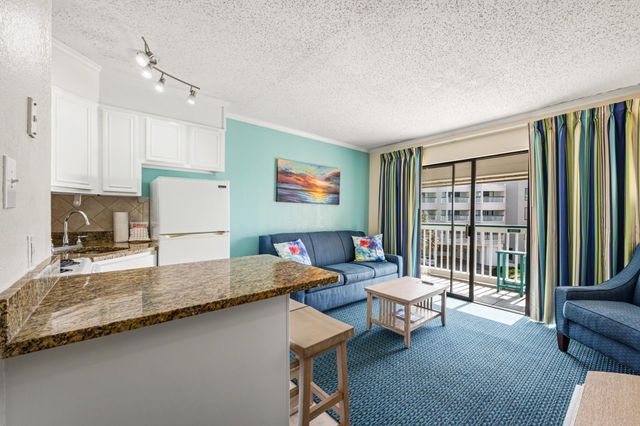 6102 Seawall Boulevard 261, Galveston, TX 77551