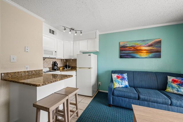 6102 Seawall Boulevard 261, Galveston, TX 77551