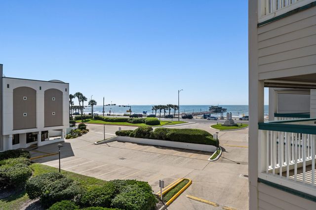 6102 Seawall Boulevard 261, Galveston, TX 77551