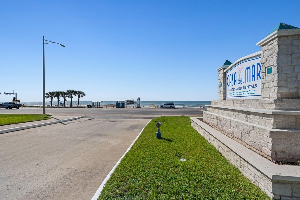 6102 Seawall Boulevard 261, Galveston, TX 77551