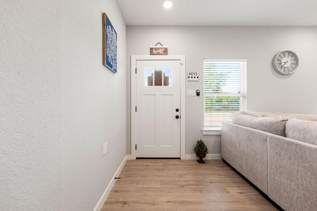 8357 Tate Street, Houston, TX 77028