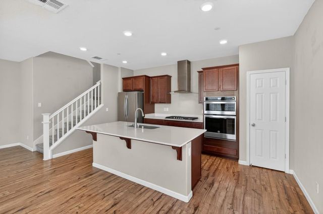 8195 Kramer Ranch Ln, Elk Grove, CA 95758