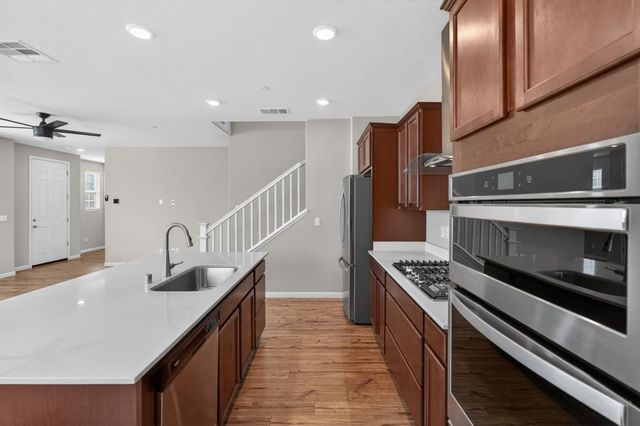 8195 Kramer Ranch Ln, Elk Grove, CA 95758