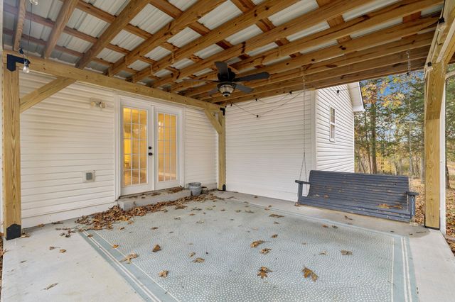 1040 Heatherwood Rd, Pleasant View, TN 37146