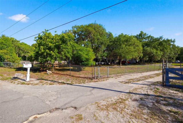 11219 HOOK LANE, Hudson, FL 34669