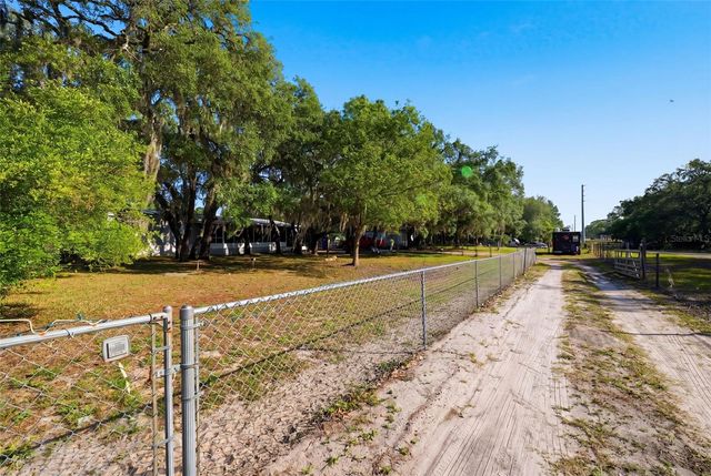 11219 HOOK LANE, Hudson, FL 34669