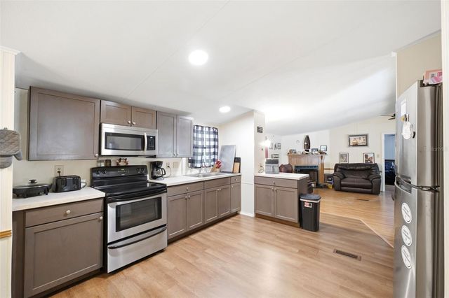 11219 HOOK LANE, Hudson, FL 34669