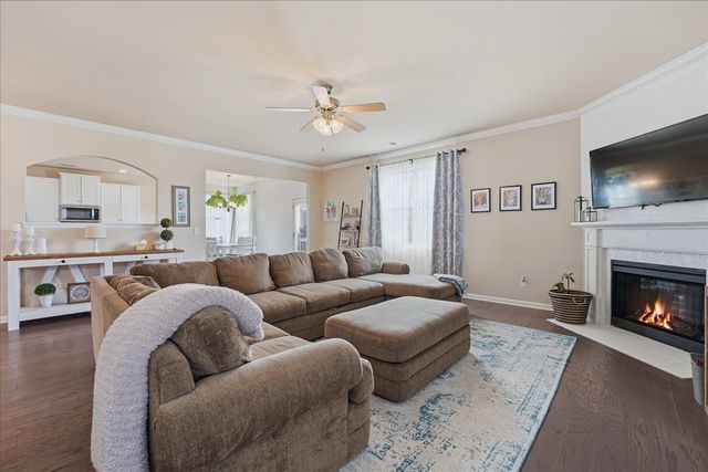 5020 Kendrick Dr, Spring Hill, TN 37174