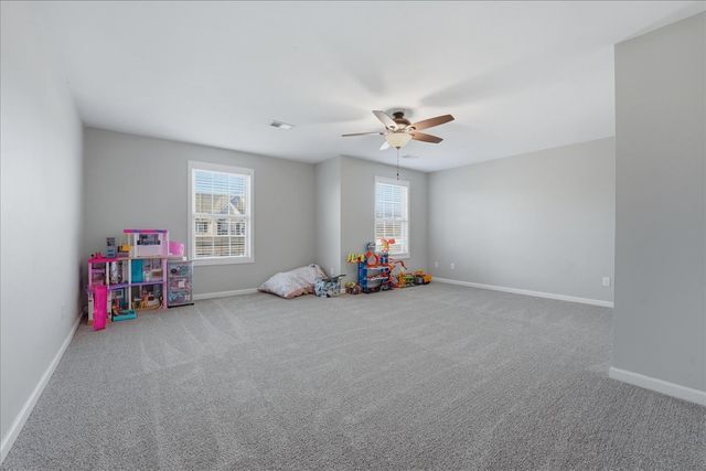 5020 Kendrick Dr, Spring Hill, TN 37174