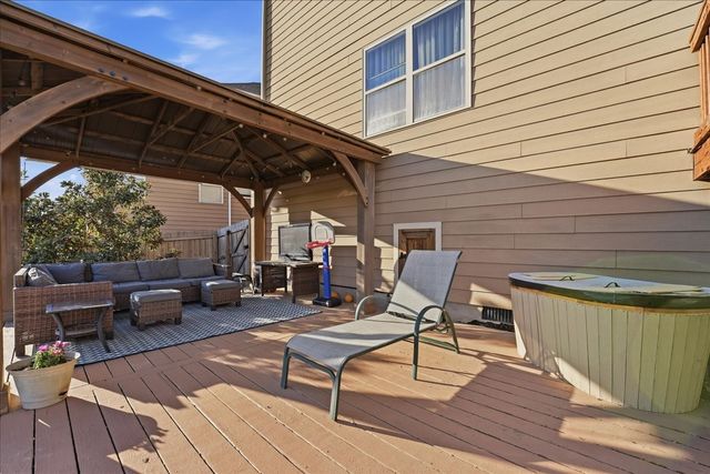 5020 Kendrick Dr, Spring Hill, TN 37174