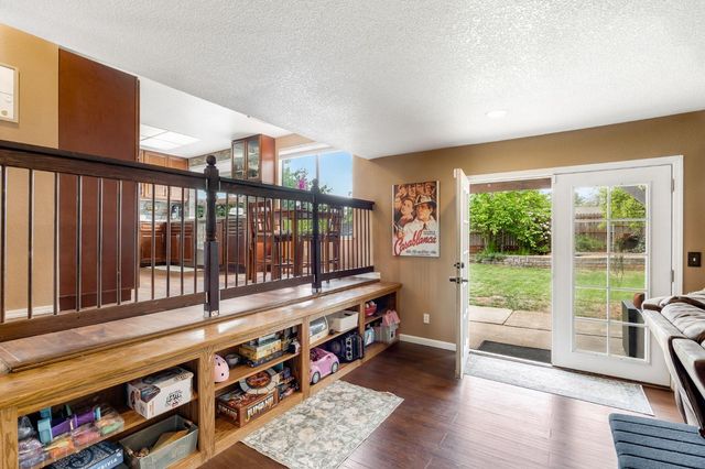 2530 Sandpiper Way, Cameron Park, CA 95682